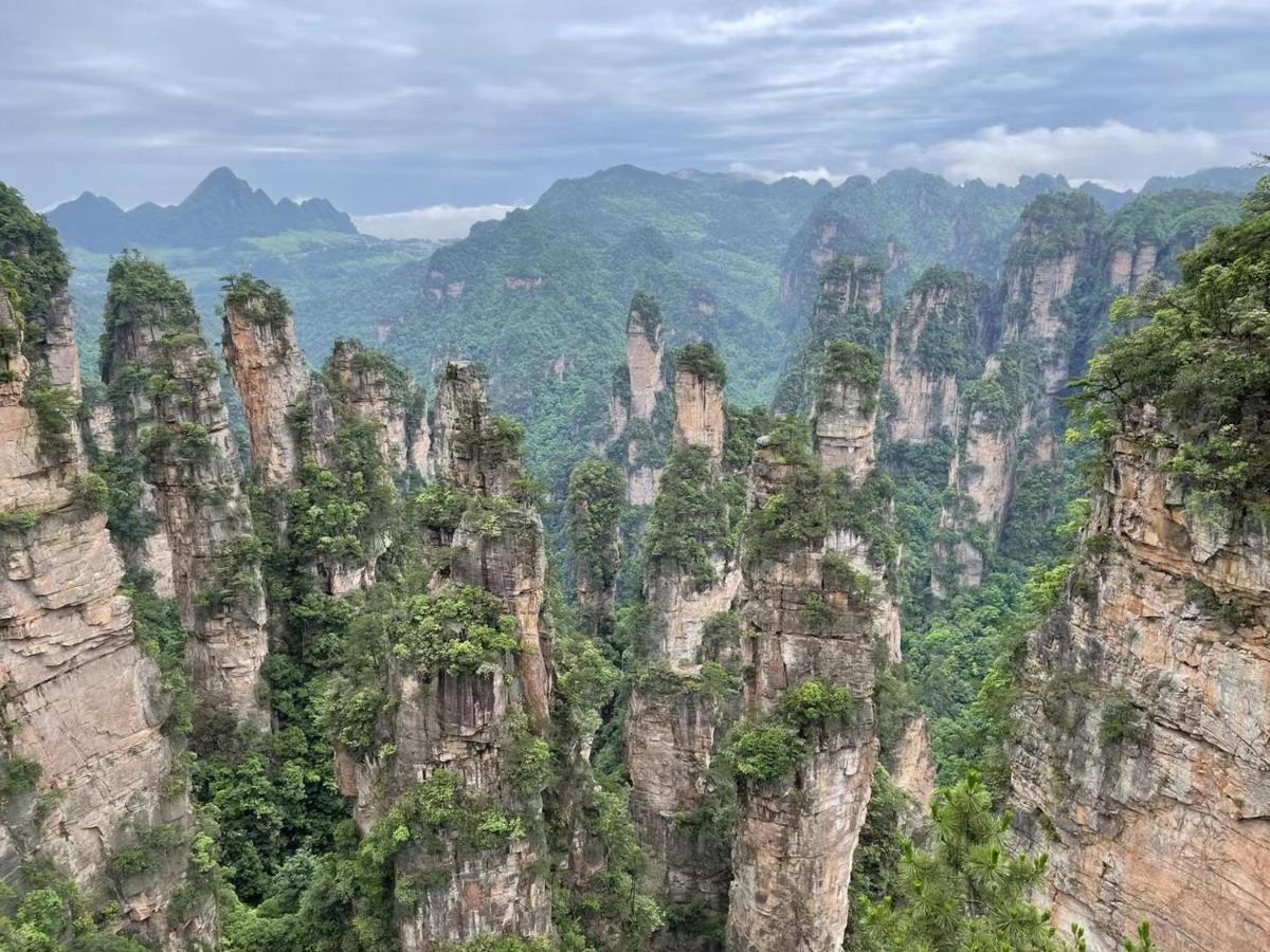 Zhangjiajie National Park Nvue Resorts Екстер'єр фото